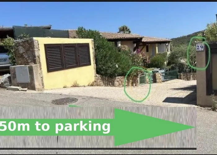 Casa Souad, A Cheerful And Charming Beach View 2 Bedroom House And Free Parking